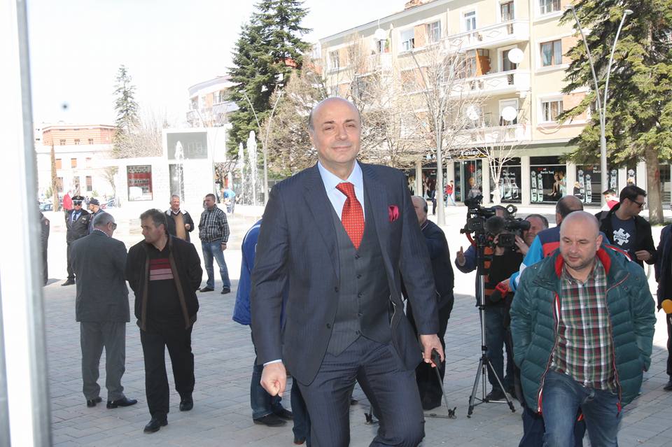 Avni Ponari, për të tretën herë President i Federatës së Basketbollit