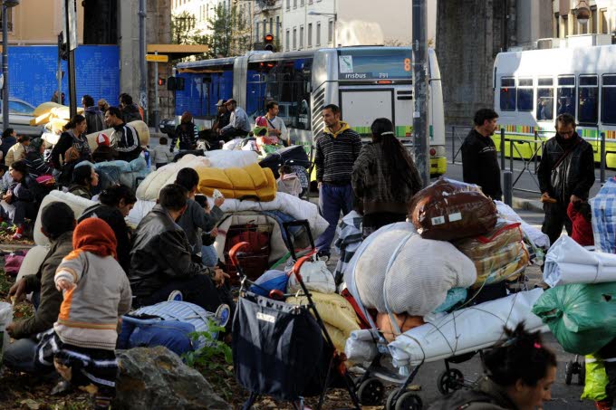 Gjermani, azilkërkuesit shqiptarë sulmohen nga një grup ekstremistësh