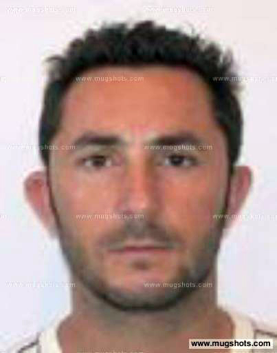 FOTO/ Përplasje me armë te Zogu i Zi, policia në ndjekje të trafikantit