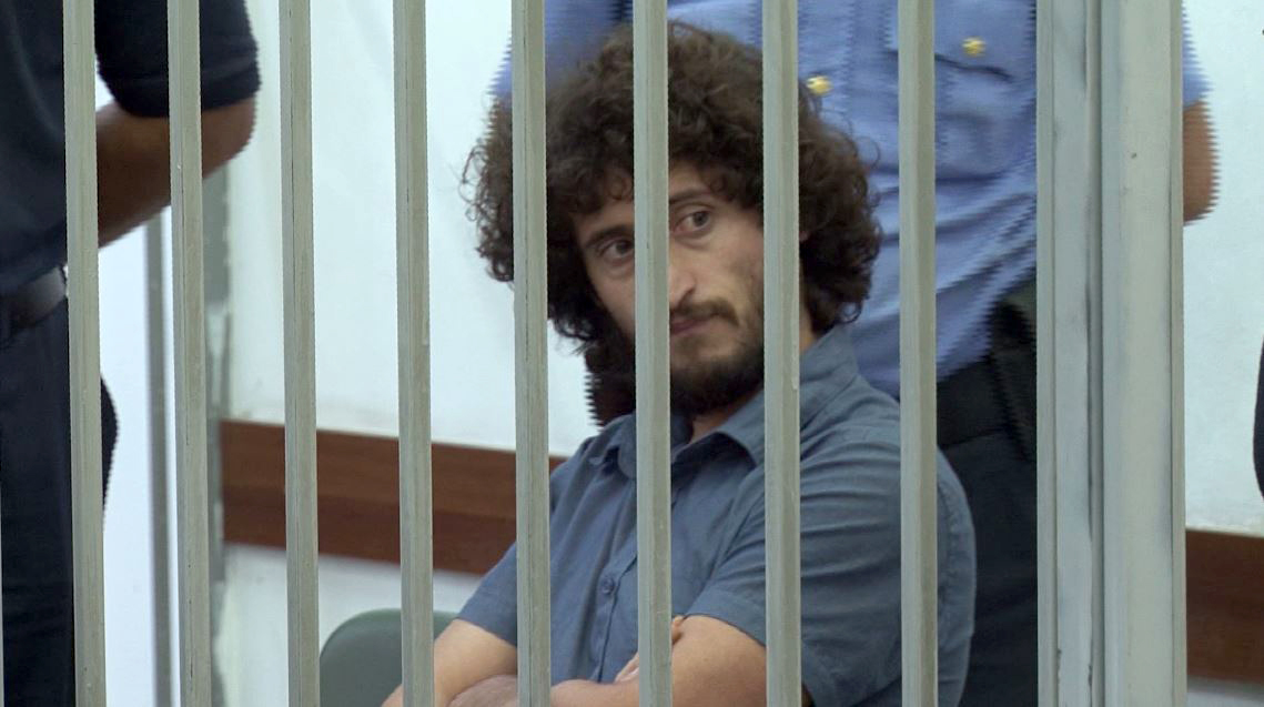 Thirrja e Ylli Dylgjerit për Drejtësinë: Ndërroni Shakohoxhën me Ballistin!