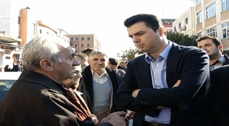 Basha në Burrel: Rama dy orë në televizion për tu shpërlarë trurin qytetarëve