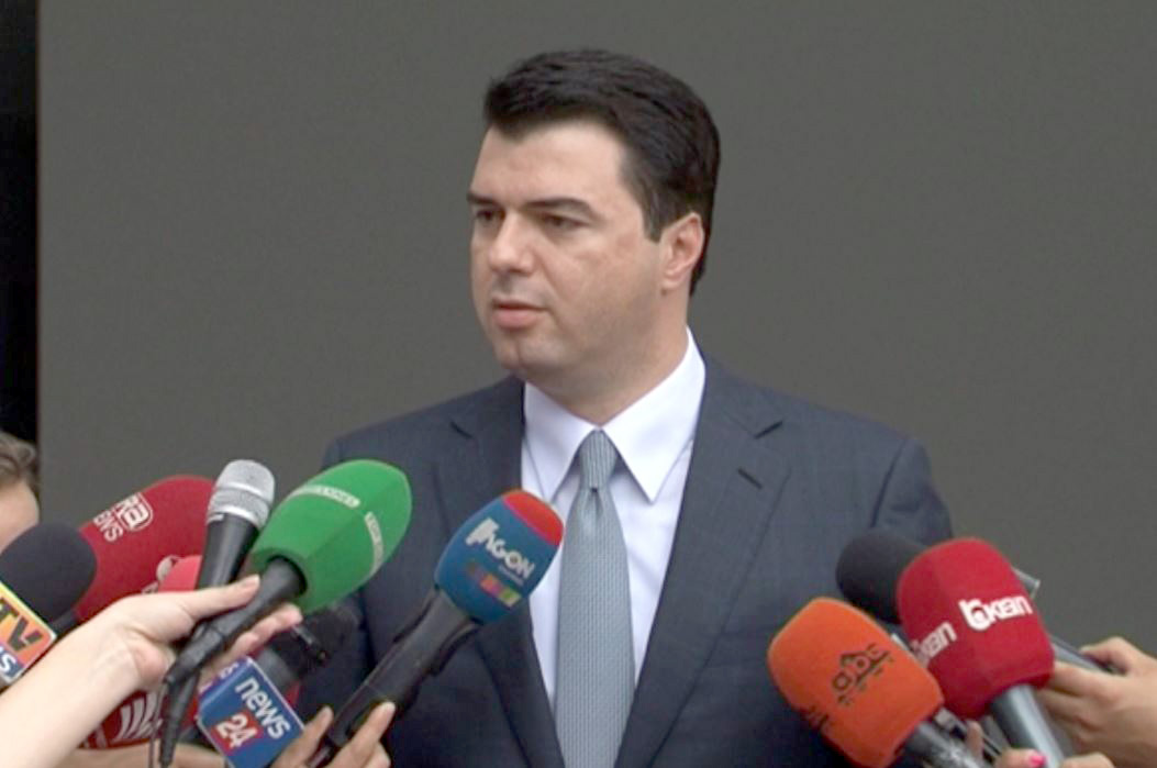 Basha: Eksodi pasojë e politikave të gabuara, gjendja ekonomike jo optimiste