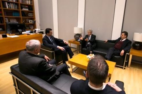 Tirana përshëndet marrëveshjen e shqiptarëve të Shkupit