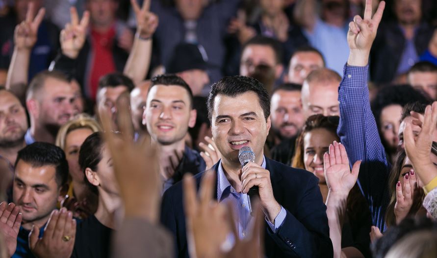 Lulzim Basha: Nesër nis marshimi i pandalshëm i Republikës së Re