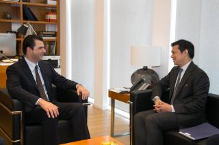 Basha i shpjegon zyrtarit të lartë amerikan se si blihen votat në zgjedhjet shqiptare