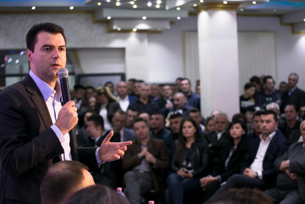 Basha: Modeli i Ramës është krimi, oferta për fermerët hashashi, punësimi, në arat me kanabis