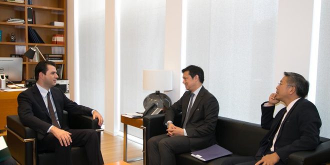 Përfundon takimi i Bashës dhe aleatëve me zyrtarin amerikan Yee