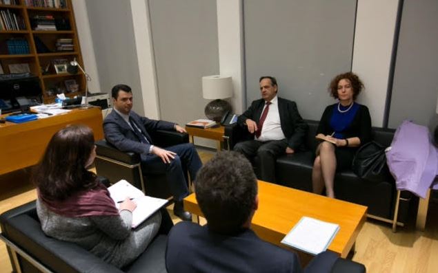 Basha- Fleckenstein, ambasadorja Vlahutin u la jashtë derës