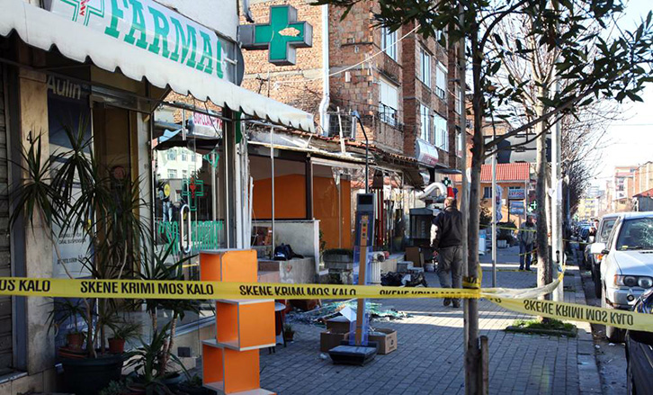 Baftjar Brukës i komunikohet “burgosja”, ai mohon tritolvënien ndaj familjes Tahiri