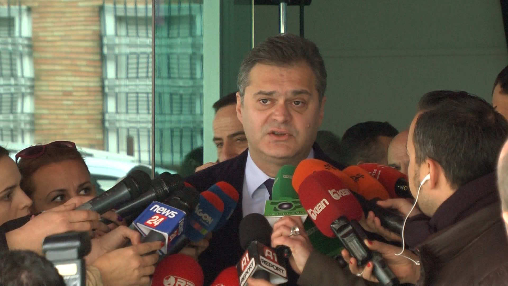 Gara për Tiranën, flet Ben Blushi: Kandidatë të një njeriu jo të PS, emrat duhet të kishin dalë