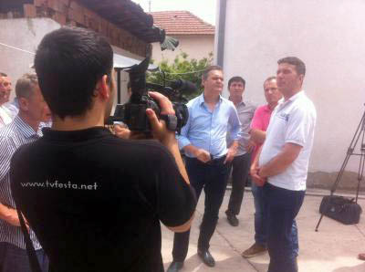 FOTO/ Ben Blushi te “Lagja e Trimave”: Maqedonia shtet i pabesë