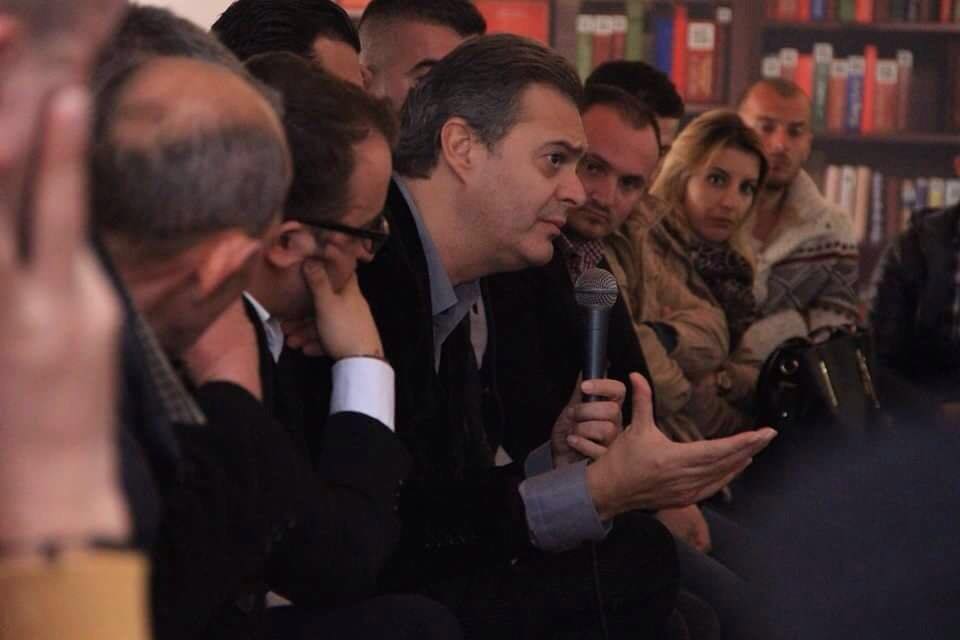 Blushi paralajmëron ikjen e LSI-së nga qeveria