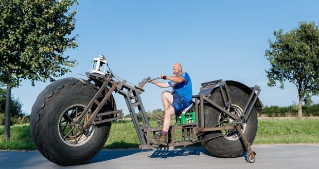 FOTO/ Kjo është biçikleta më e madhe në botë