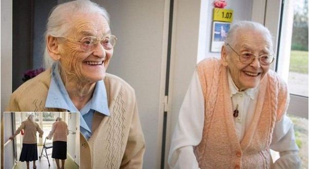 Binjaket 104 vjeçare, kur ato lindën më 1912, doktorët thanë se kishin pak shanse për të mbijetuar