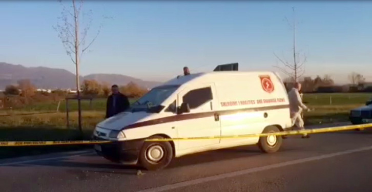 VIDEO/ Ja automjeti blinduar i grabitur sot nga persona me armë e maska