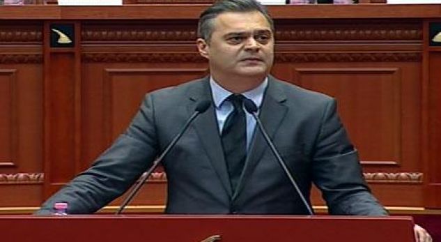 Blushi akuza qeverisë: Keni braktisur Zharrëzën, 200 mln € humbje çdo vit nga nafta