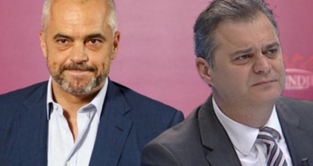 Ben Blushi i përvishet Ramës: I fute me dhune nxenesit ne PS