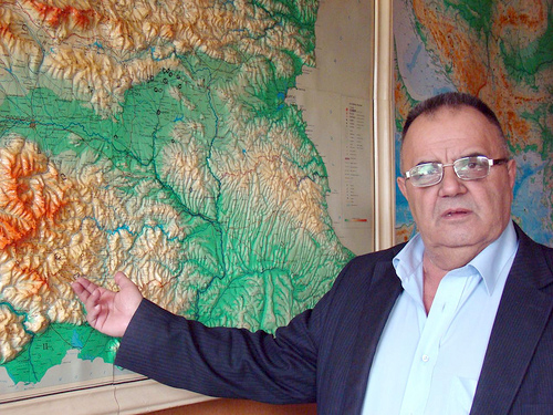 Historiani bullgar: Maqedoni do të shpërbëhet, Gruevski jep dorëheqjen për 10 ditë