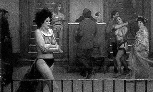 Rrëfimet e një italiani: Nga bordelloja e Elbasanit, te netët në Tomor