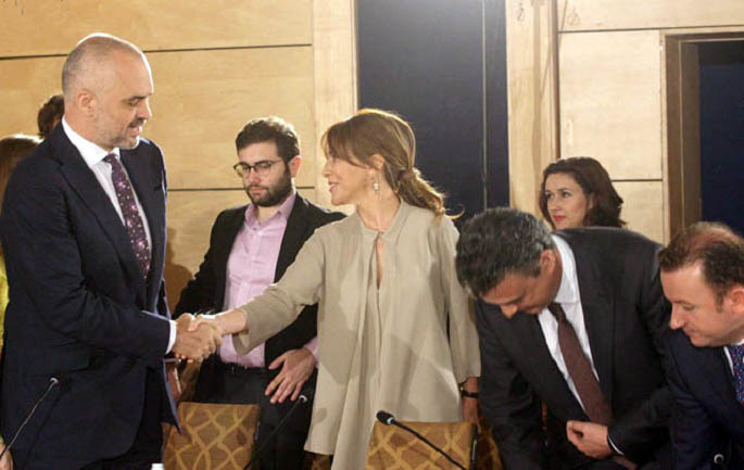 HISTORIA SEKRETE/ Çfarë i ka premtuar Edi Rama, Majlinda Bregut?