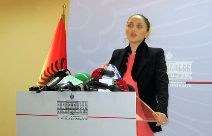 Tatimet nisin letër të re për biznesin e vogël, përgjigja: Tepricën kreditore e kam shkumë rroje