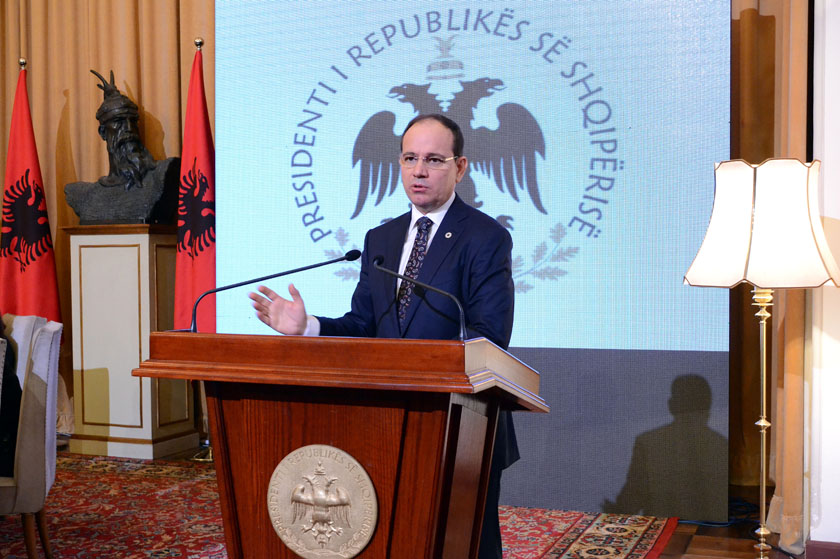 Historia që Presidenti Nishani u tregoi biznesmenëve