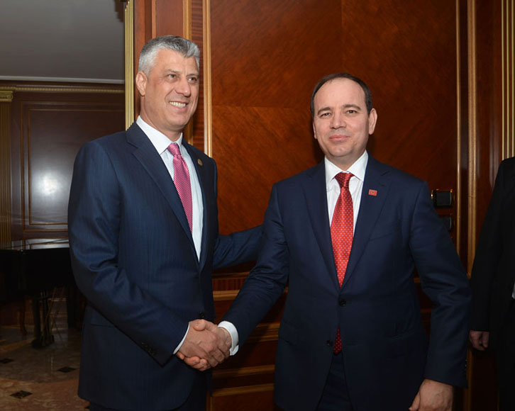 FOTO GALERI/ Bujar Nishani takim kokë më kokë me homologun Hashim Thaçi