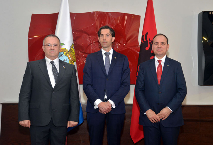 FOTO/ Presidenti Nishani mikpret Kapitenët Regjentë të Republikës së San Marinos