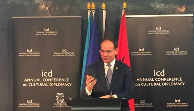 Presidenti Nishani mban fjalim në Berlin