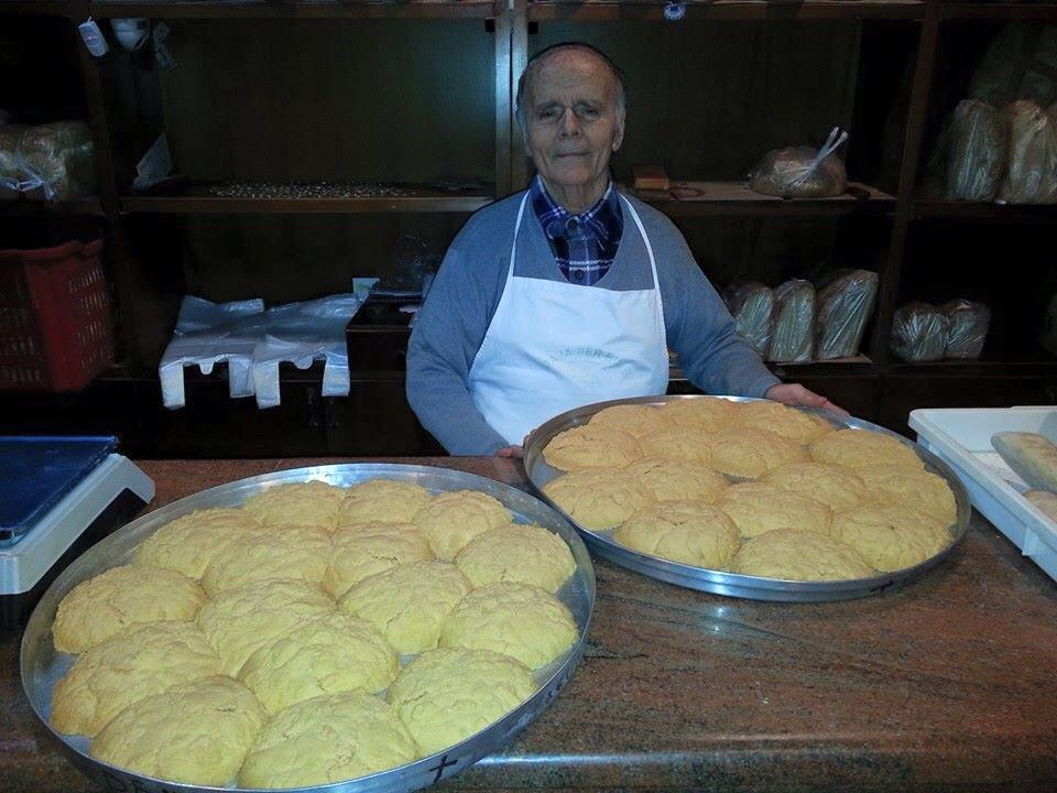FOTO LAJM/ Ja kush është bukëpjekësi që u dhunua dhe u grabit sot në Elbasan