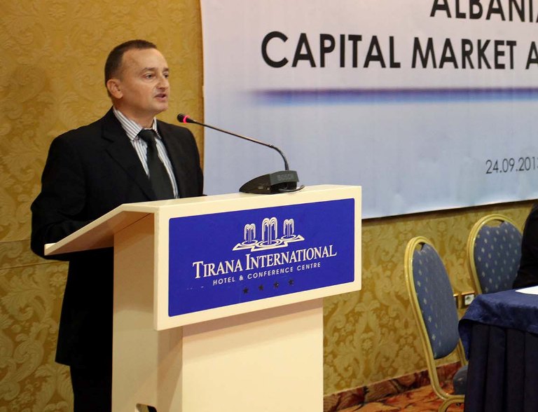 Biznesi i madh kundër biznesit të vogël pa taksa