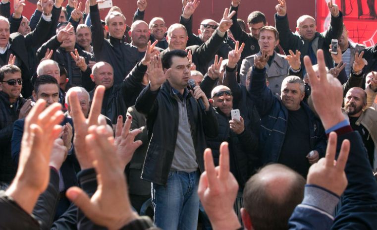 Policia nis proces penal kundër Lulzim Bashës