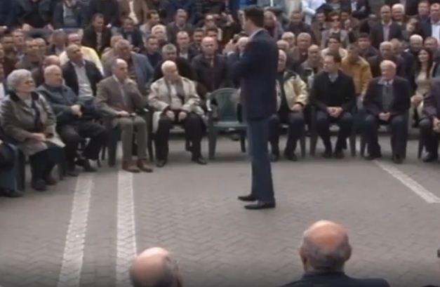 Kreu i opozitës entuziazmon pensionistët, tregon pensionin në Republikën e Re