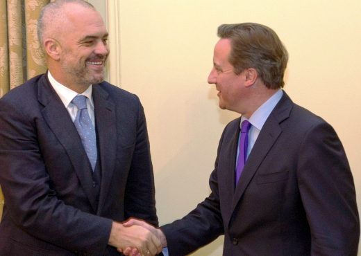 INTEGRIMI/ Cameron refuzon 1 miliard paund për Shqipërinë: Nuk dinë t’i menaxhojnë