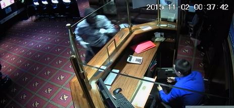 Sarandë, arrestohen dy grabitësit e kazinosë, shpallet në kërkim një i tretë