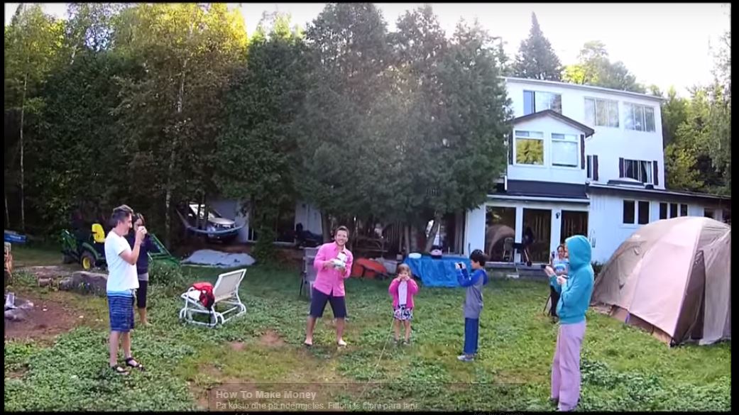 VIDEO/ Babai i heq vajzës dhëmbin me dron