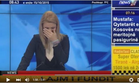 VIDEO/ Spikerja e News24 ka ditëlindjen, kamera e fshehtë e stafit në transmetim “direkt”