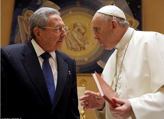 Raul Castro impresionohet nga Papa Françesku: Unë komunisti, do të rikthehem në Kishën Katolike
