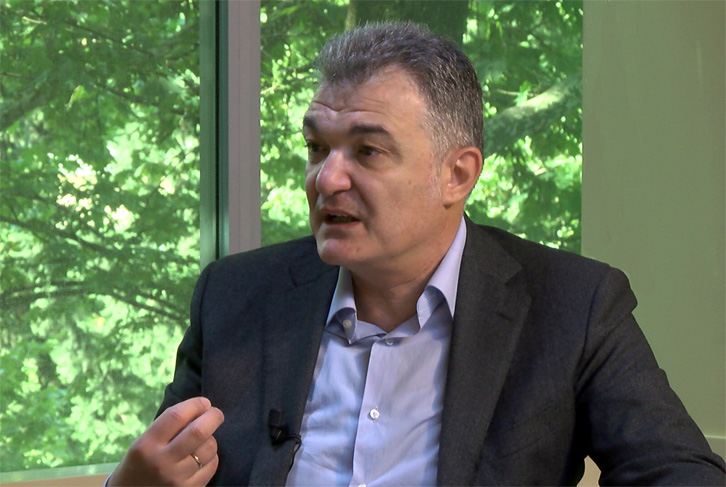 Çlirim Gjata: Ndërkombëtarët roje të “Vetting”-ut…?! Po rojet kush do ti ruajë…?!