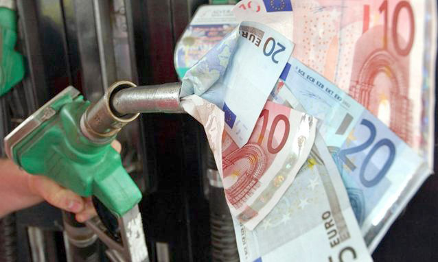 Kontrolli shtetëror asnjë efekt, rritet sërish nafta – kalon mbi 180 lekë për litër