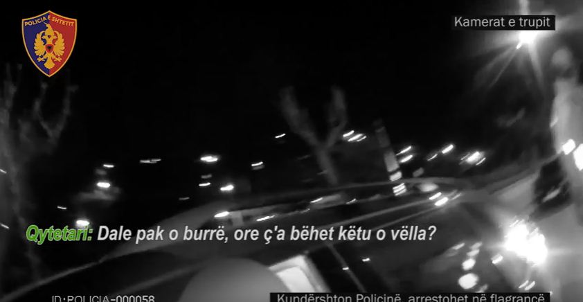 VIDEO/ I dehuri kundërshton policinë: Jam në hallin tim, më lër të iki