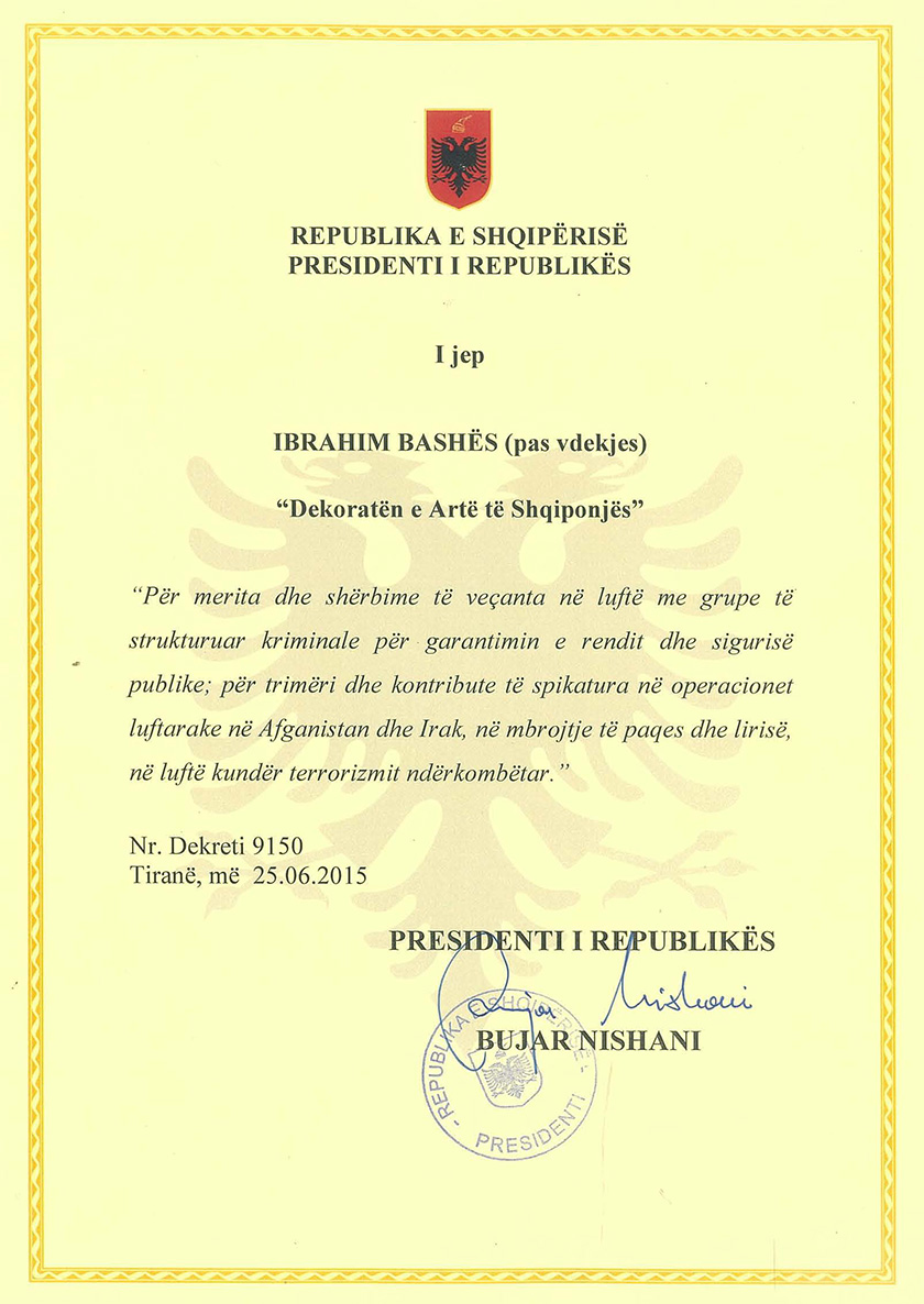 Presidenti Nishani vlerëson Ibrahim Bashën me Dekoratën e Artë të Shqiponjës