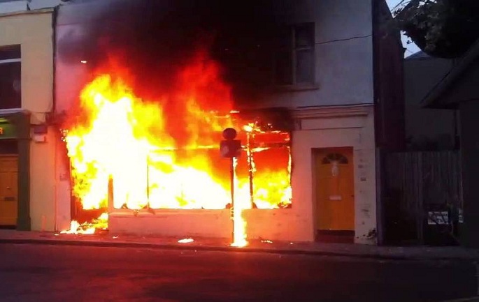 Digjet dyqani i druve te Don Bosko, disa lagje në Tiranë pa drita