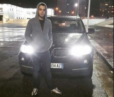 FOTO & EMRI/ Makina përplaset me shtyllën, vdes 20-vjecari
