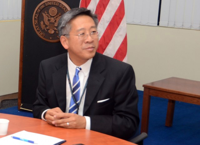 Donald Lu:  Nuk ka ndryshim kursi të politikës amerikane, por thjesht një mbështetje procesit të dekriminalizimit