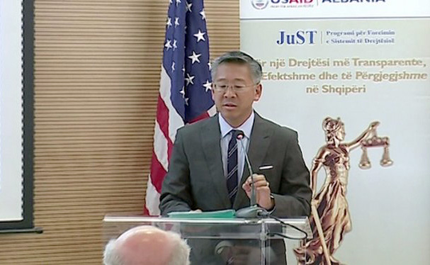 Donald Lu: Nuk do të gjejë qetësi derisa të përfundojë reforma në drejtësi