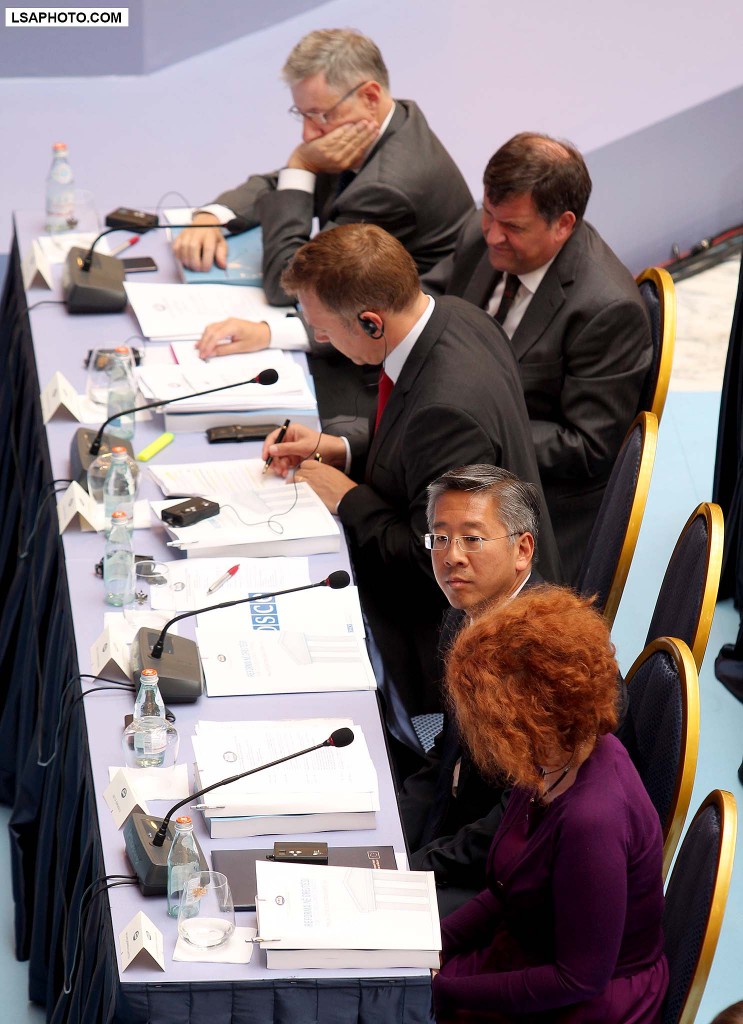 Ngerci i reformës në drejtësi, Lu dhe Vlahutin “hetim” procesit