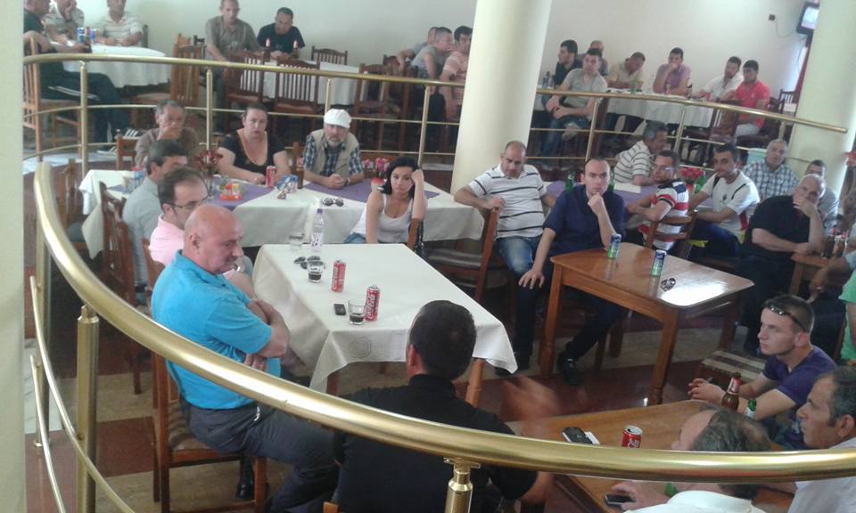 FOTO/Dritan Prifti, takim elektoral në Lushnjë