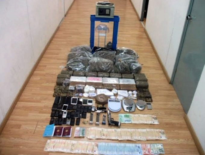 Greqi shkatërrohet banda shqiptaro-greke, sekuestrohet 1 milion euro drogë