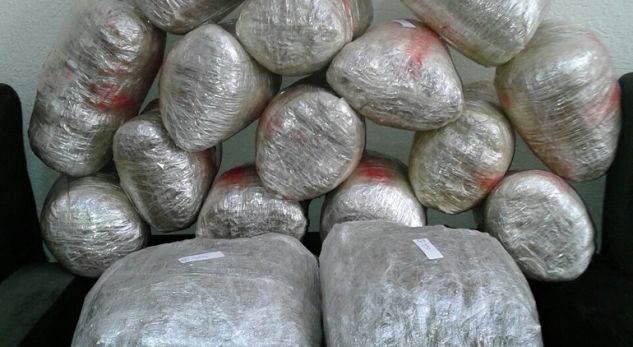 Ishte shpallur në kërkim për 2,4 ton kanabis, vihet në pranga kryeqytetasi